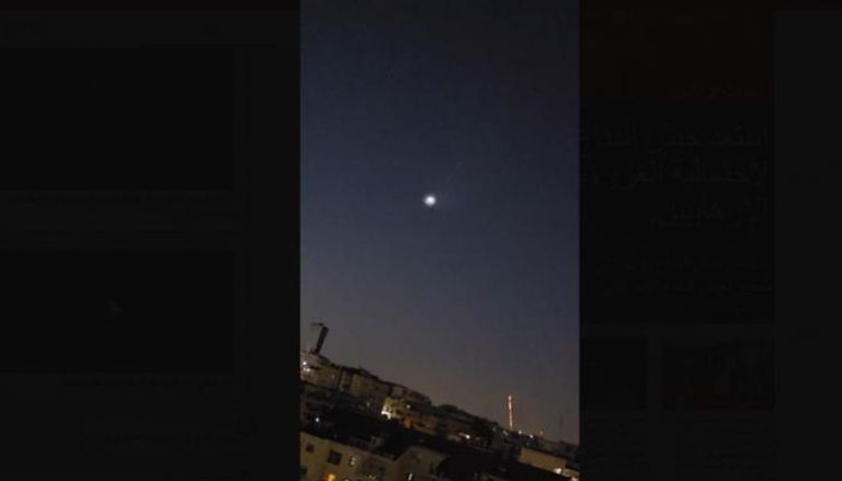 جانب من اعتراض الصاروخ الحوثي