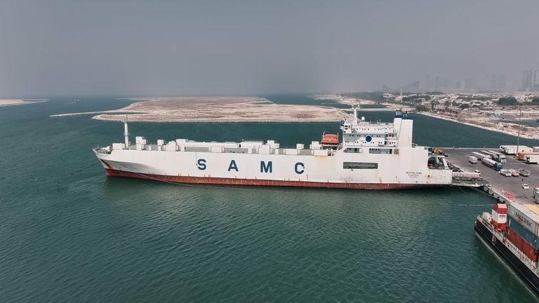 جسر جوي إماراتي لإغاثة أفغانستان