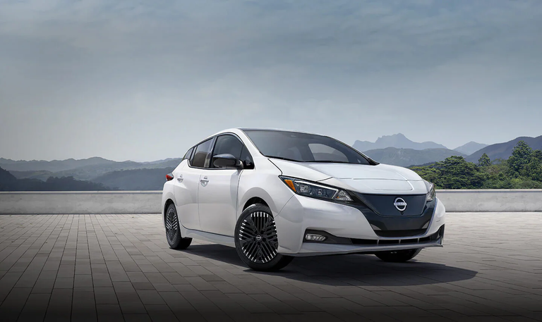 Nissan Leaf 2025 سيارة Nissan Leaf 2025