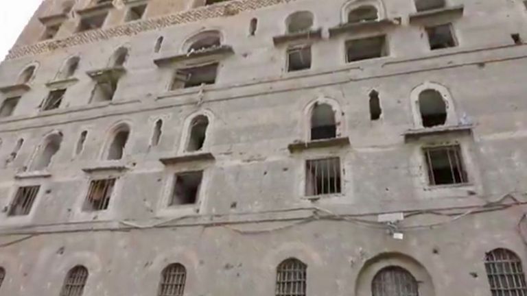 أضرار المتحف الوطني في صنعاء