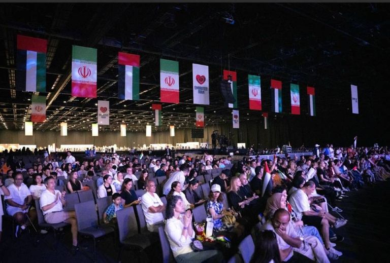 الإمارات تحتفي بالجالية الإيرانية