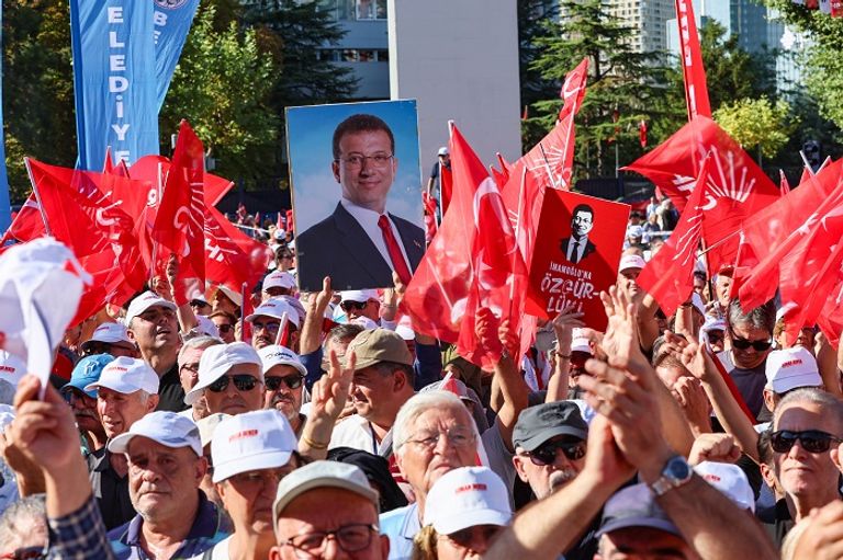 مظاهرة حاشدة للمعارضة التركية بأنقرة