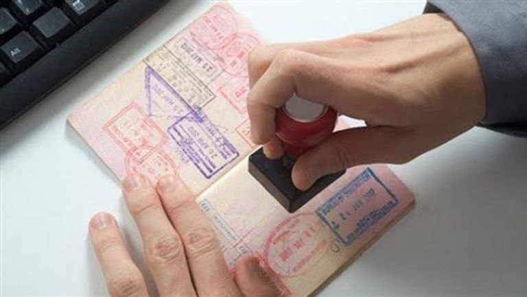 تقديم طلب زيارة عائلية للمقيمين في الكويت 2025 كل ما تود معرفته عن تأشيرة الزيارة العائلية إلى الكويت 2025