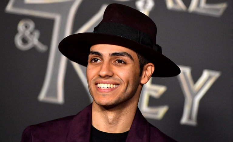 مينا مسعود وإميلي شاه