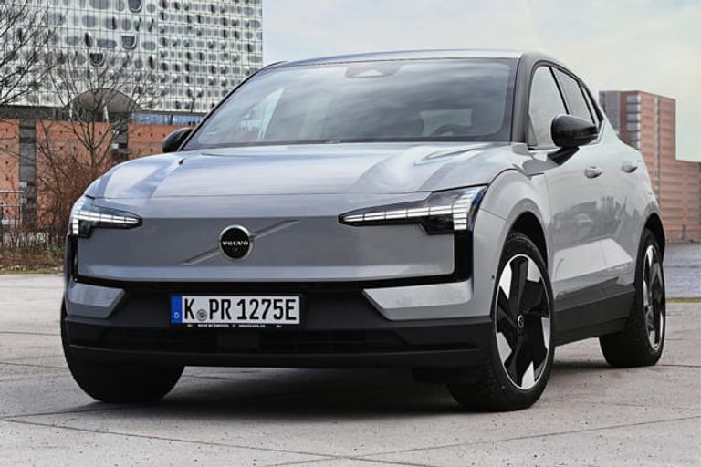 أفضل السيارات الكهربائية SUV للعائلات 2025