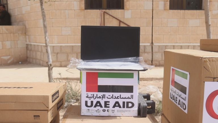 الإمارات تدعم التعليم في شبوة اليمنية الإمارات تدعم التعليم في شبوة اليمنية