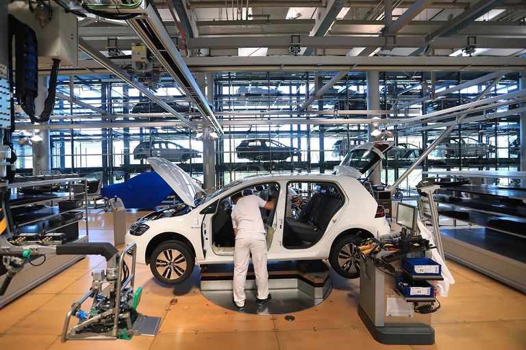 سيارة فولكسفاغن غولف 