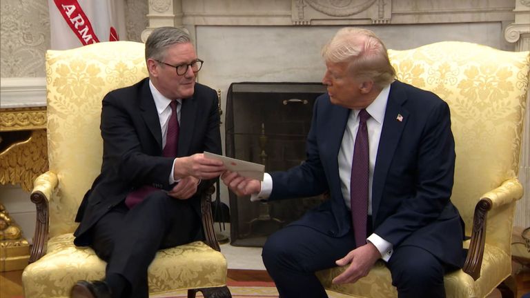 ترامب وستارمر ترامب وستارمر