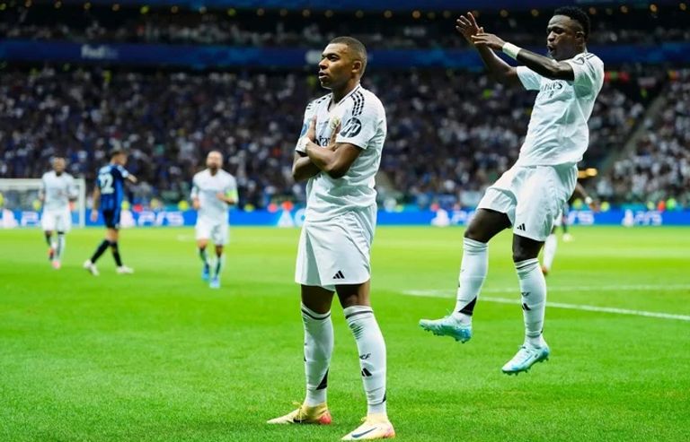 كيليان مبابي الفرنسي كيليان مبابي