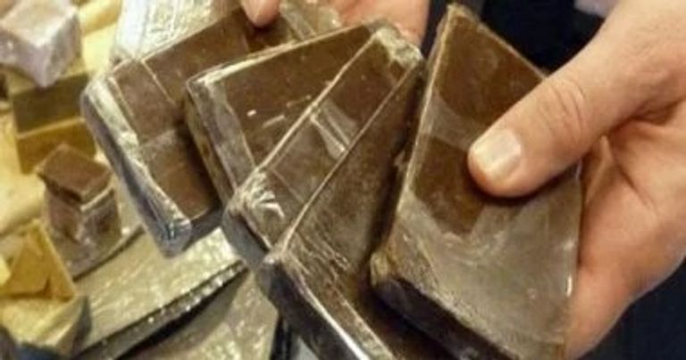 تهريب المخدرات عبر أفريقيا