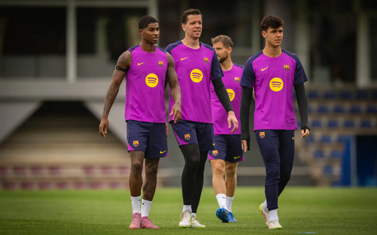 برشلونة ليفربول الإنجليزي