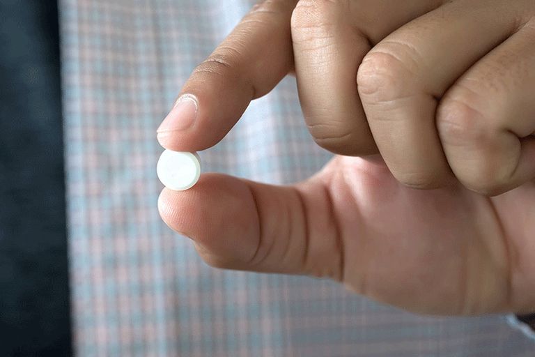 تناول جرعة منخفضة من الأسبرين يوميا يقلل خطر عودة سرطان القولون