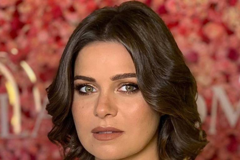 الفنانة يسرا اللوزي