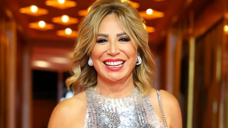 المخرجة المصرية إيناس الدغيدي المخرجة المصرية إيناس الدغيدي