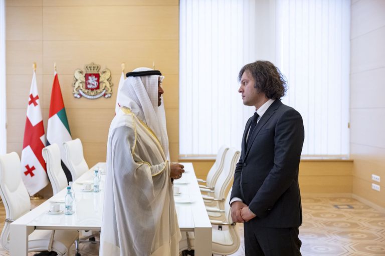 جانب من المباحثات