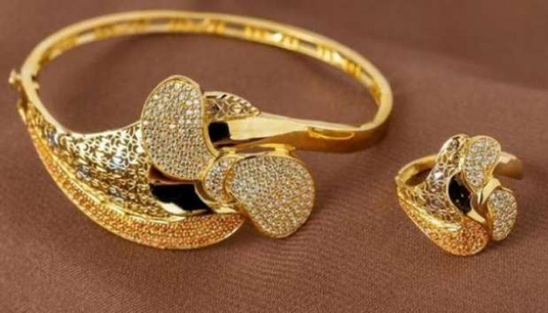 كم وصل سعر مثقال الذهب اليوم في العراق عيار 21؟