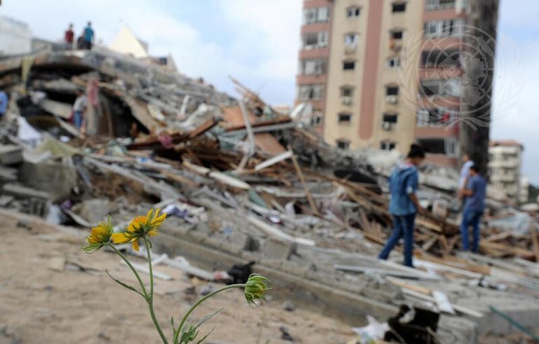 مؤتمر سان فرانسيسكو حيث اجتمعت ممثلو 50 دولة لوضع ميثاق الأمم المتحدة.