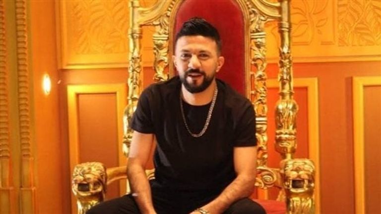 الفنان الشعبي أسامة الساهر