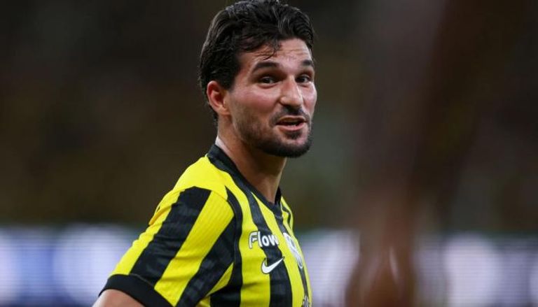 عوار نجم الاتحاد