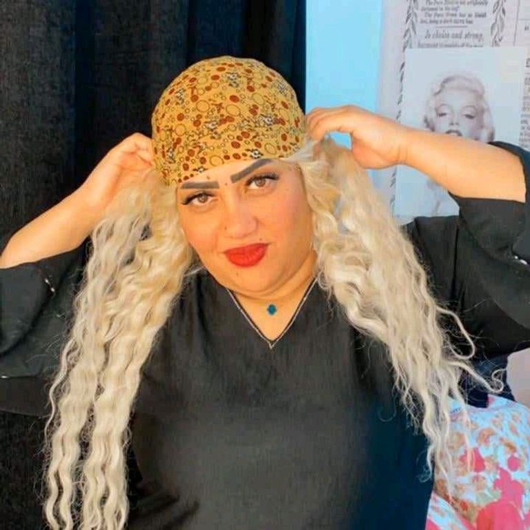 البلوغر أم سجدة