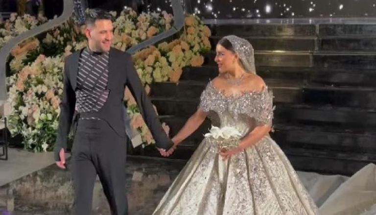 مطرب المهرجانات مسلم ويارا محمد