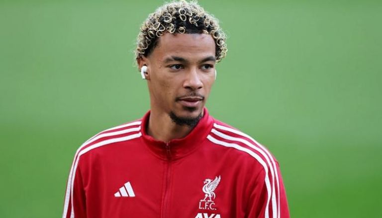 هوغو إيكيتيكي لاعب ليفربول الجديد