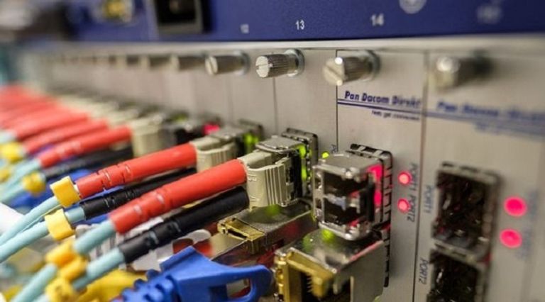 عقوبات تستهدف قطاع الاتصالات في العراق