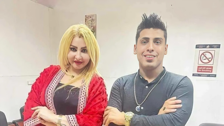 المذيعة إنجي حمادة وكروان مشاكل المذيعة إنجي حمادة