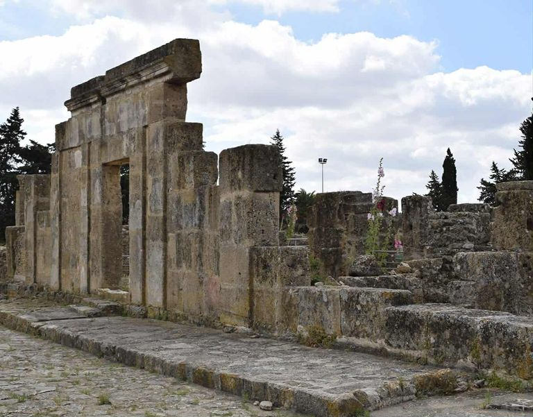 مدينة "أوتيكا" الأثرية