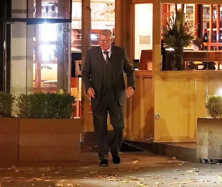 أليكس فيرغسون السير أليكس فيرغسون