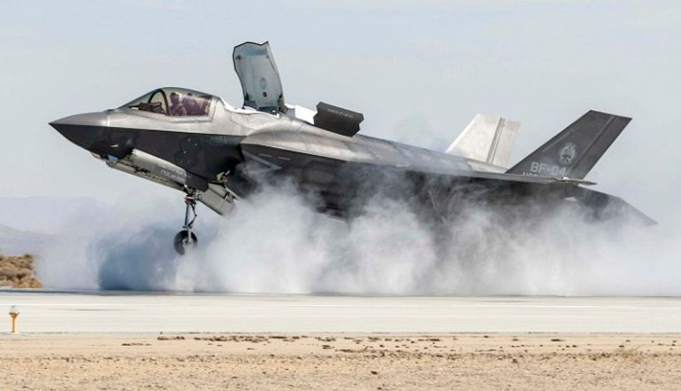 مقاتلة أمريكية من طراز إف-35 بي مقاتلة أمريكية من طراز إف-35 إيه
