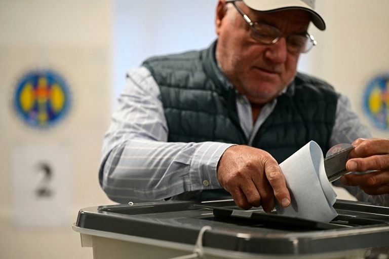 انتخابات برلمانية ساخنة في مولدوفا