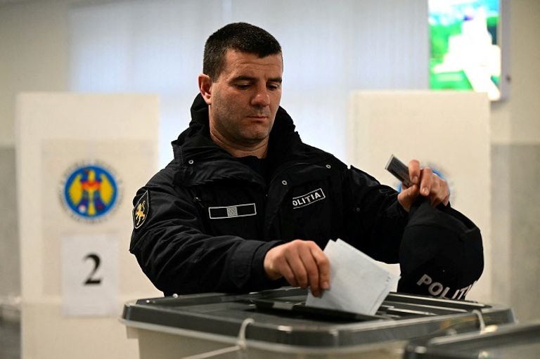 انتخابات برلمانية ساخنة في مولدوفا