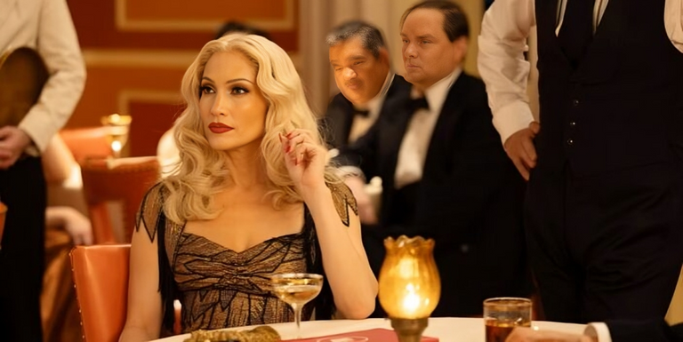 النجمة جينيفر لوبيز 