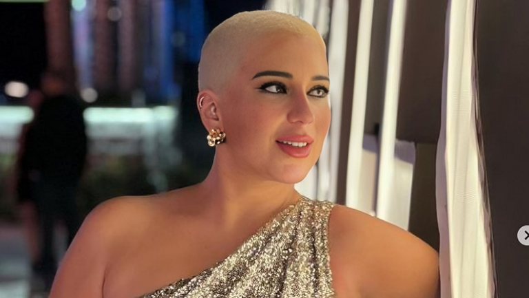 أسما شريف منير الفنانة شيرين عبد الوهاب