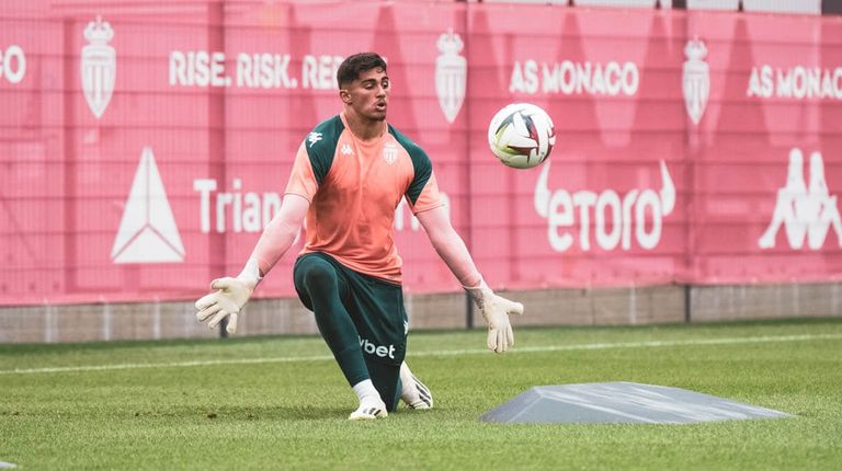 يانيس بنشاوش