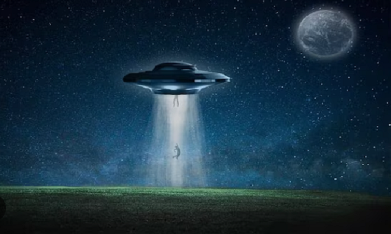 خبراء يزعمون معرفتهم بمواقع كائنات غير بشرية تعيش في قواعد تحت الماء