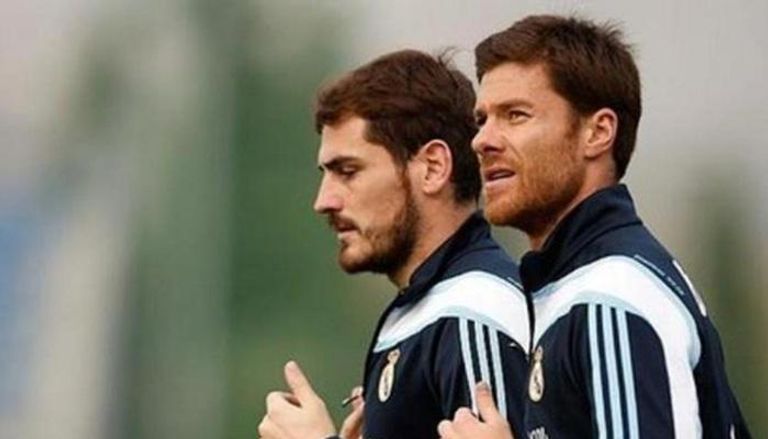 كاسياس وتشابي ألونسو في ريال مدريد