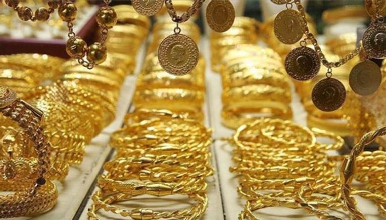 مشغولات ذهبية