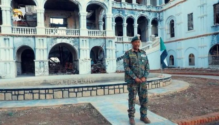 صورة البرهان من أمام القصر الجمهوري