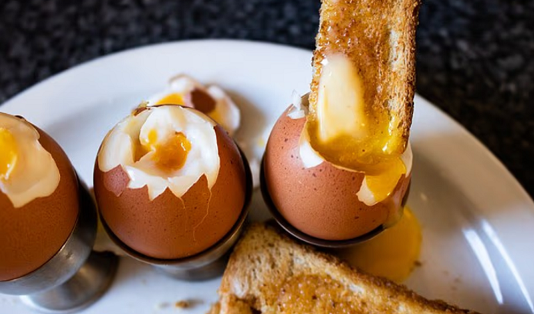البيض يظل من أكثر الأطعمة شعبية وأكثرها فائدة