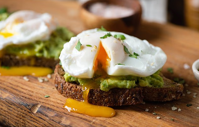 البيض يظل من أكثر الأطعمة شعبية وأكثرها فائدة