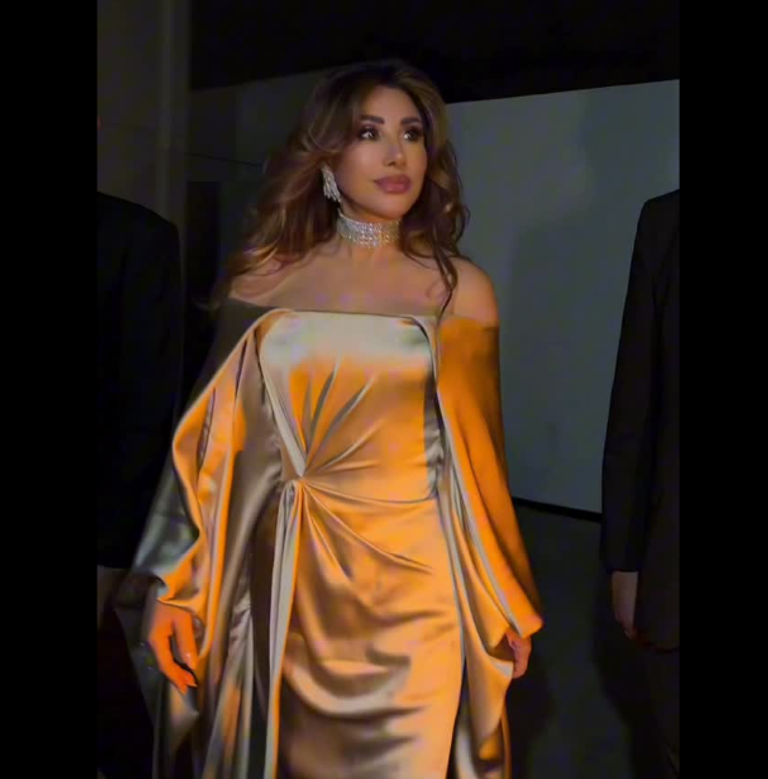 إطلالات النجمات في رأس السنة 2026