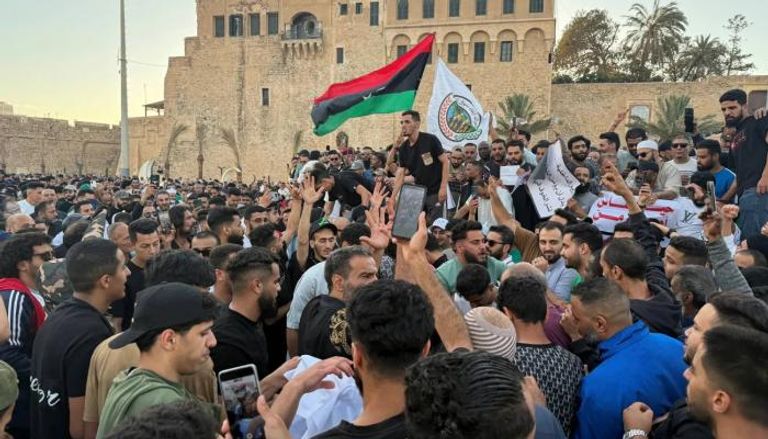 مظاهرة في غرب ليبيا تطالب بإجراء انتخابات