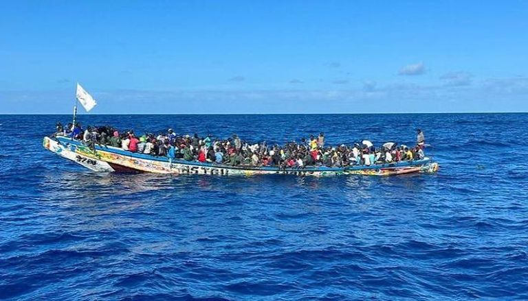 غرق مركب للمهاجرين قرب سواحل غامبيا