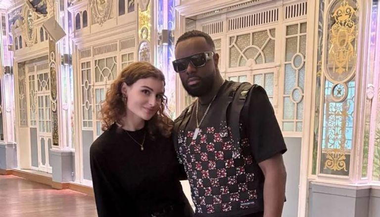 مانون غوتييه في صدارة الموضة عام 2025