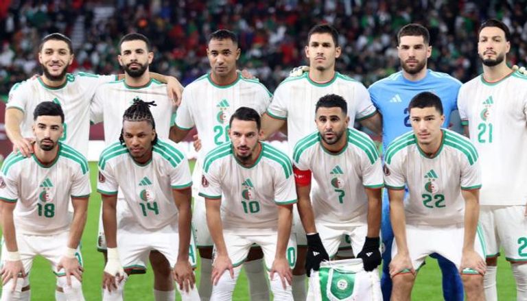 تشكيلة منتخب الجزائر