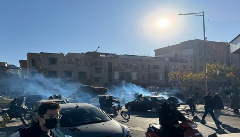 جانب من احتجاجات إيران - أ ف ب