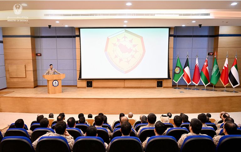 مقاتلة تابعة للقوات الجوية الإماراتية