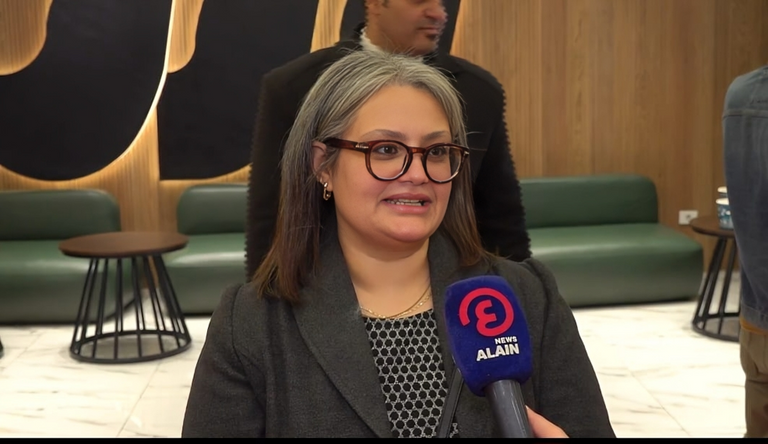 المؤلفة دينا ماهر المؤلفة دينا ماهر